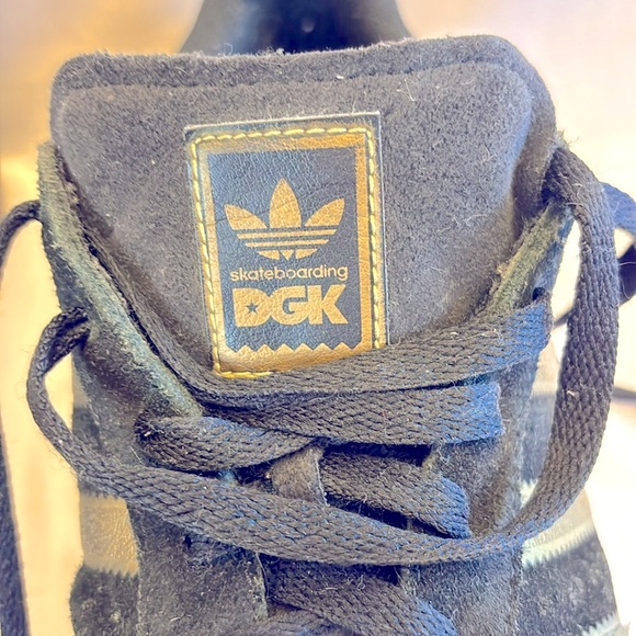 GENTLY WORN RARE 2015 ADIDAS DGK SUEDE SHELLTOE SKATEBOARD SHOES MEN'S SIZE 10 - Picture 3 of 15